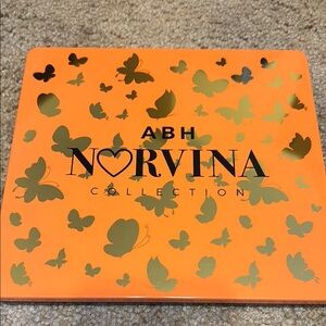 Anastasia Beverly Hills Norvina Collection Eyeshadow Palette - Orange and Gold